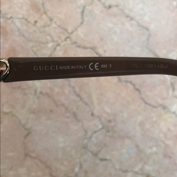 Gucci Sunglasses - Picture 4 of 8